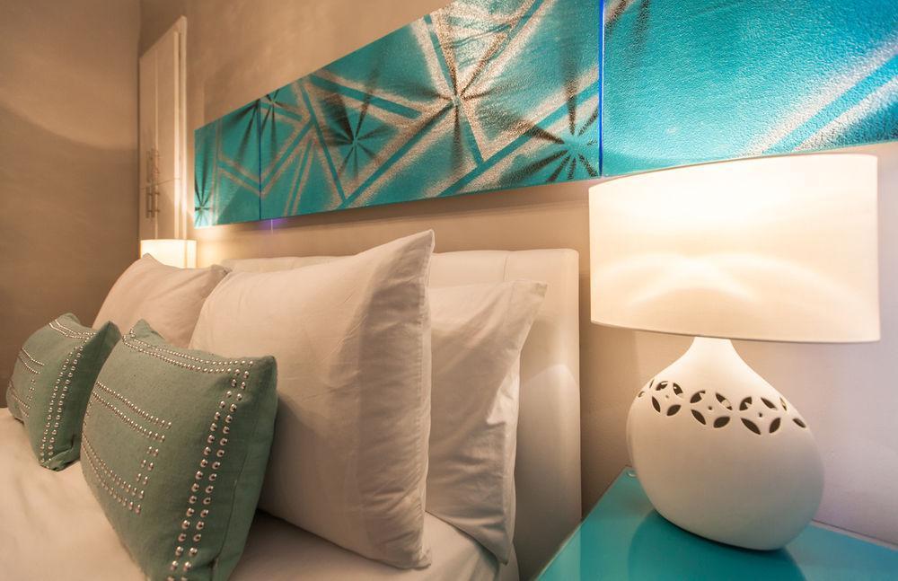 Odyssey Of South Beach Apart Hotel Маями Бийч Екстериор снимка