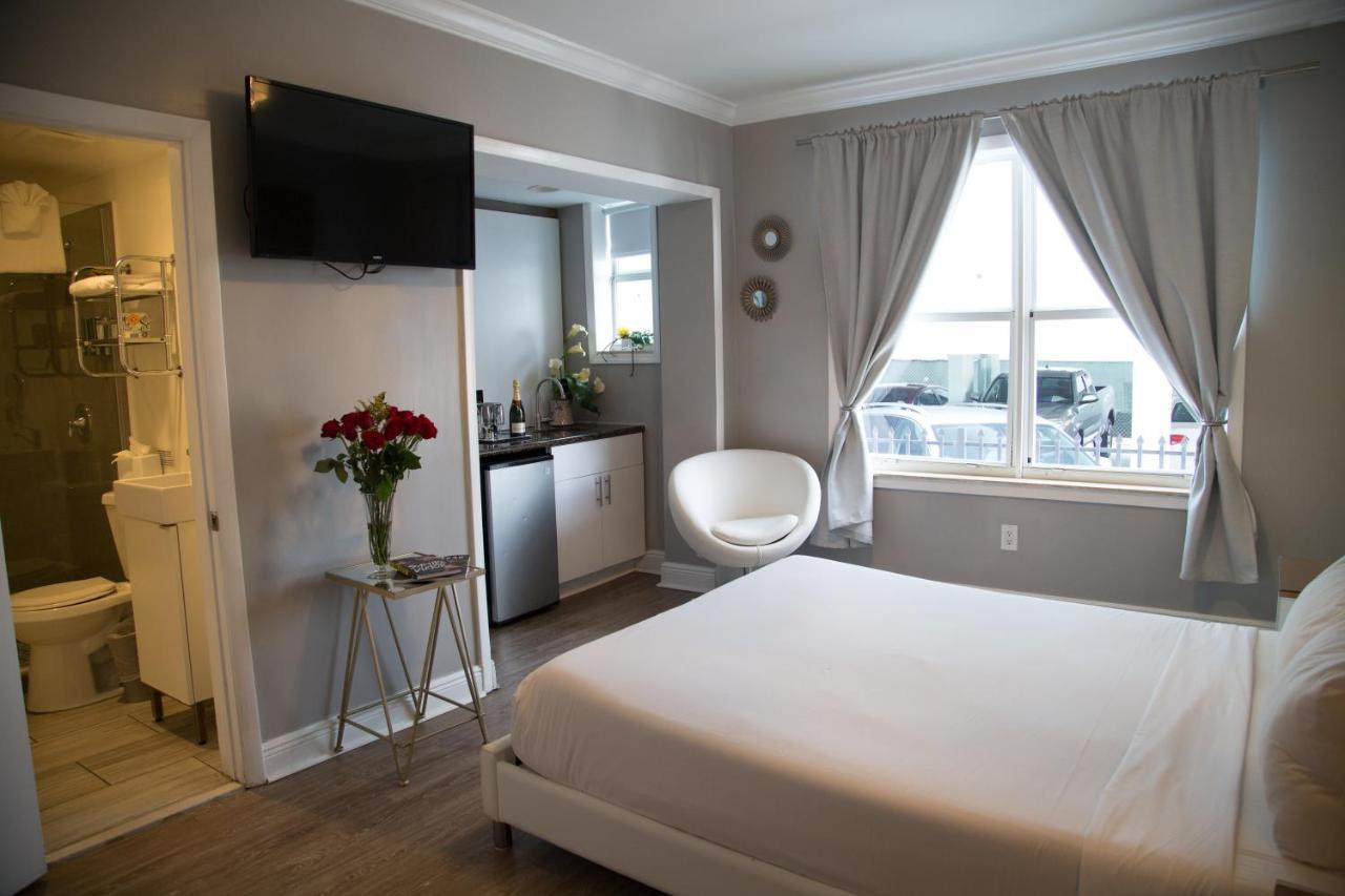 Odyssey Of South Beach Apart Hotel Маями Бийч Екстериор снимка
