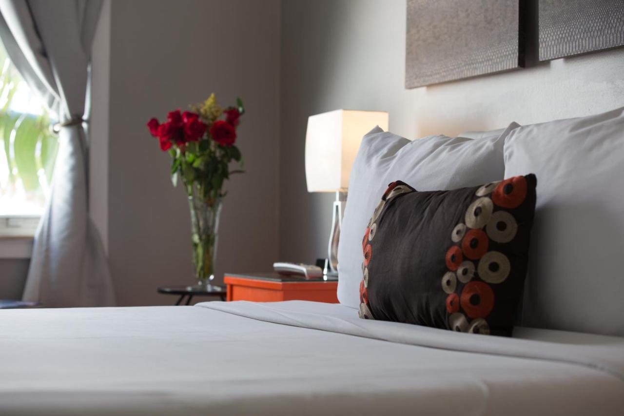 Odyssey Of South Beach Apart Hotel Маями Бийч Екстериор снимка