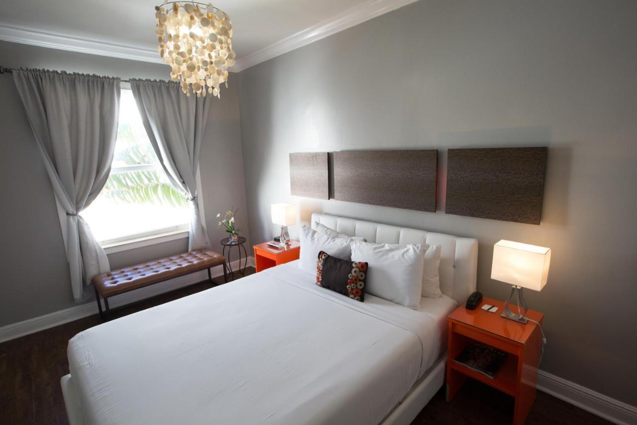 Odyssey Of South Beach Apart Hotel Маями Бийч Екстериор снимка