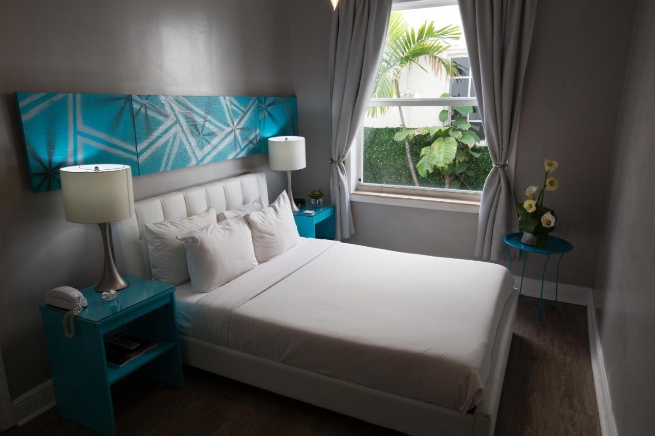 Odyssey Of South Beach Apart Hotel Маями Бийч Екстериор снимка