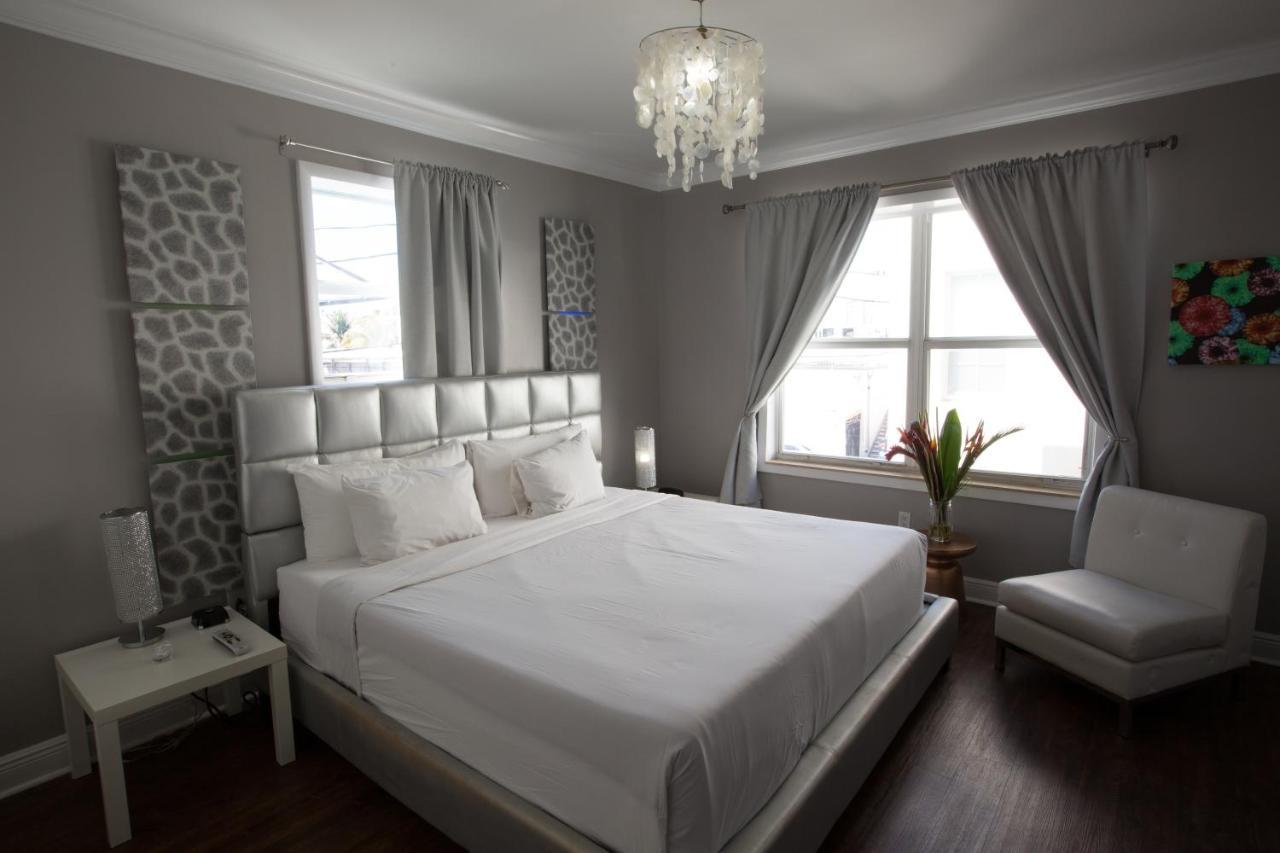 Odyssey Of South Beach Apart Hotel Маями Бийч Екстериор снимка